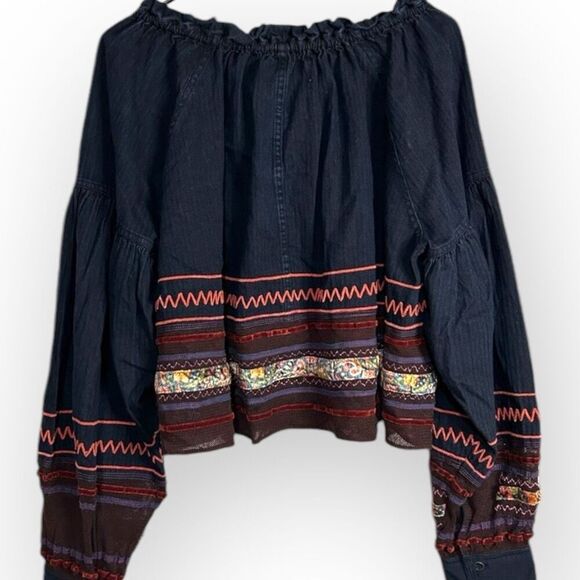 We the Free People Katie Denim Top Embroidered Peasant Tie Velvet & Mesh Trim M - Picture 12 of 13